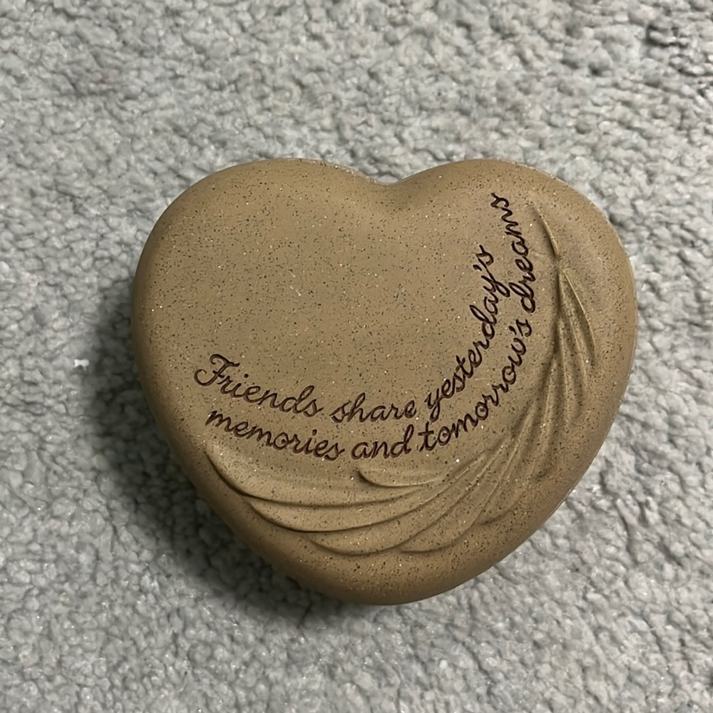 Beautiful Small Heart Treasure Box